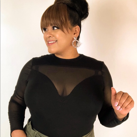 Meet your Posher, Kendall - Picture 2 of 5